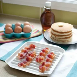 Food Network™ Microwave Bacon Tray With Lid -Cheap The Dine Nest Store unnamed file 1143